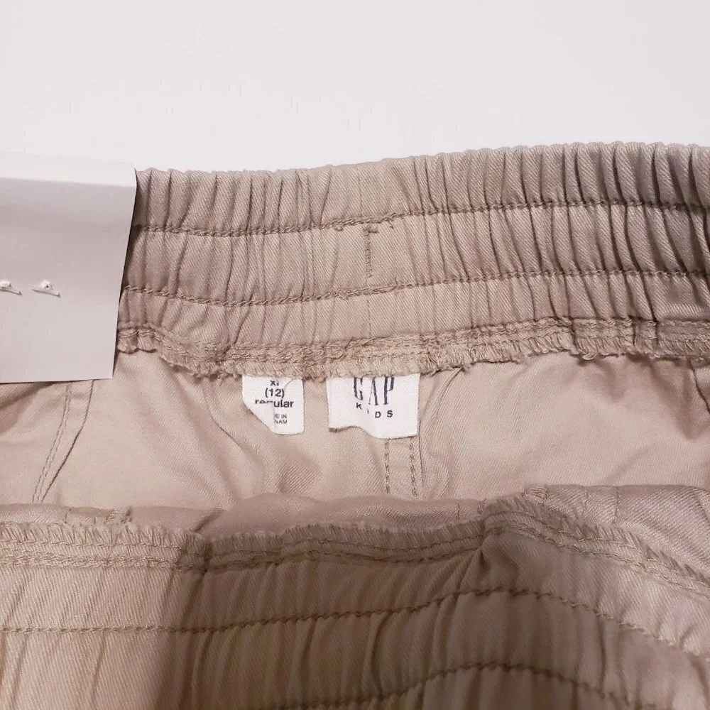 Gap shorts boy XL / 12 elastic waist pockets Summer Camp